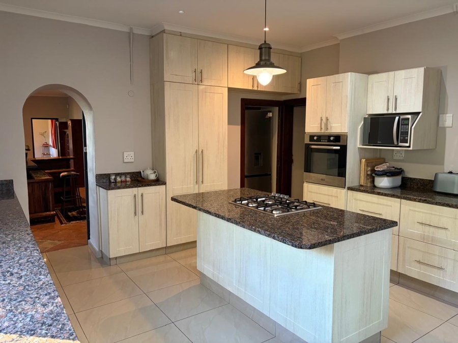 4 Bedroom Property for Sale in Bathurst Eastern Cape
